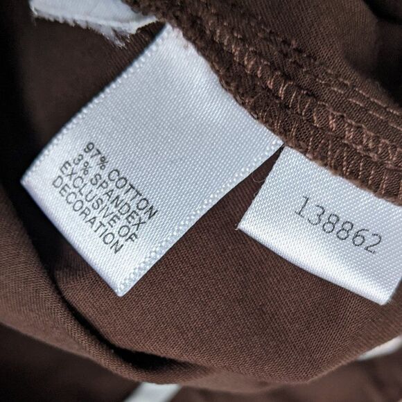 Ann Taylor | Floral Embroidered Hem Ankle Cropped Pants Sz 12 - Picture 8 of 9